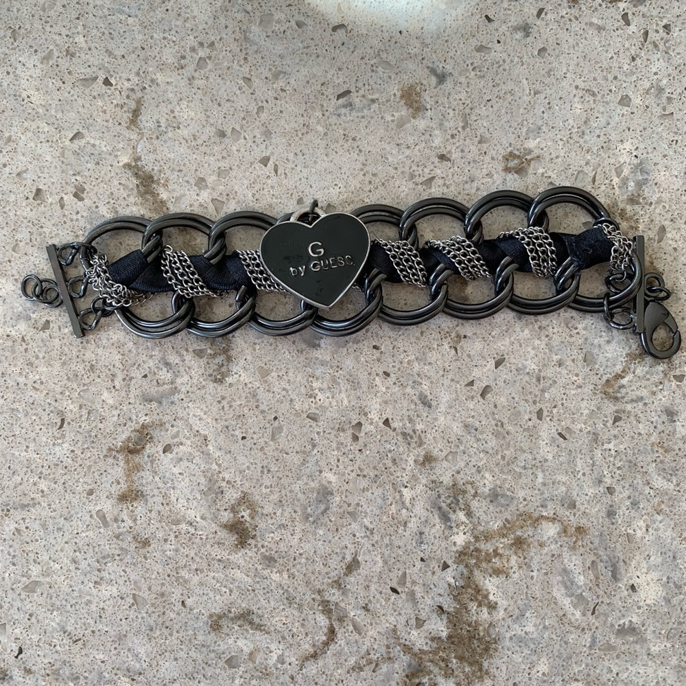 Black Guess Chain and Ribbon bracelet 7.5-8 inch like new
